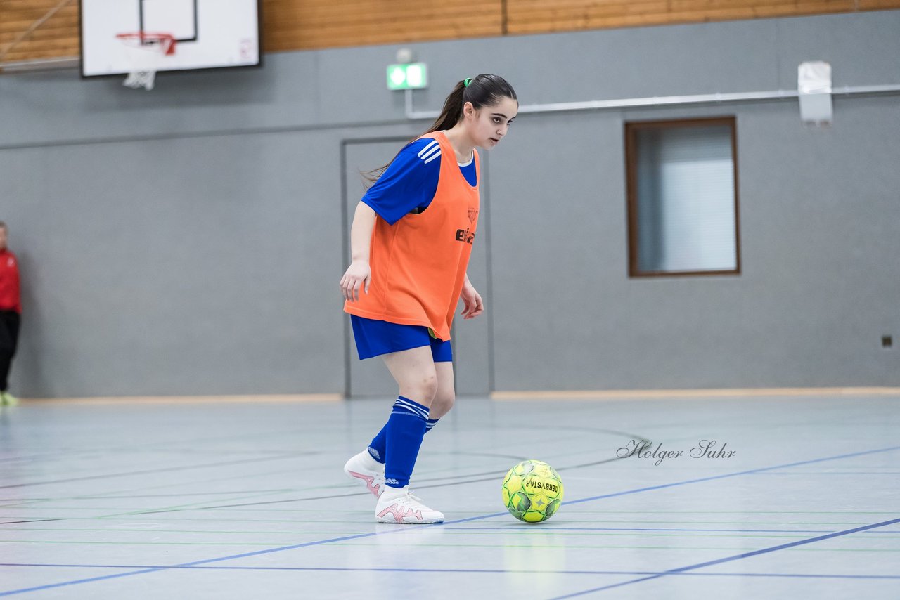 Bild 277 - B2 Loewinnen Cup